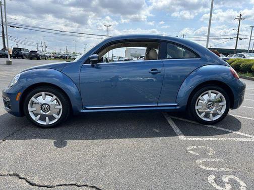 2019 Volkswagen Beetle 2.0T SE