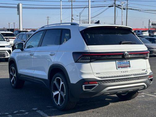 2026 Volkswagen Taos SEL