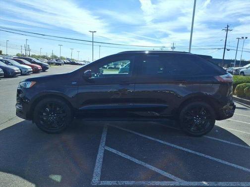 2022 Ford Edge ST Line