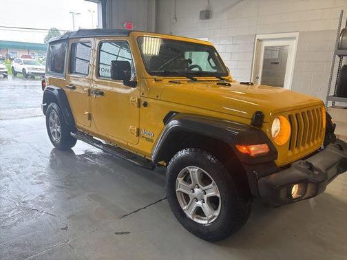 Hellayella Clearcoat 2019 Jeep Wrangler Unlimited Sport