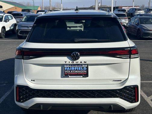 2026 Volkswagen Tiguan 2.0T SE R-Line Black 4MOTION