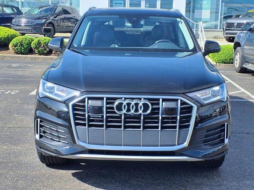 2023 Audi Q7 45 Premium