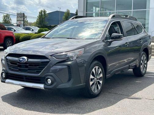 Magnetite Gray Metallic 2024 Subaru Outback Limited
