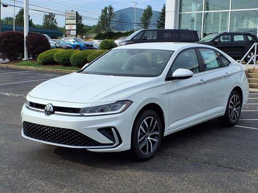 2025 Volkswagen Jetta 1.5T SE