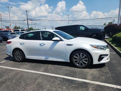 2019 Kia Optima LX