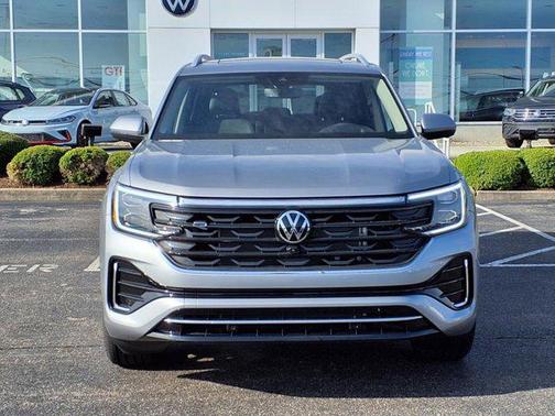 2025 Volkswagen Atlas 2.0T SEL Premium R-Line 4MOTION