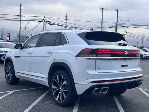 2024 Volkswagen Atlas Cross Sport 2.0T SEL Premium