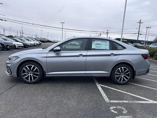 Pyrite Silver 2026 Volkswagen Jetta 1.4T SE