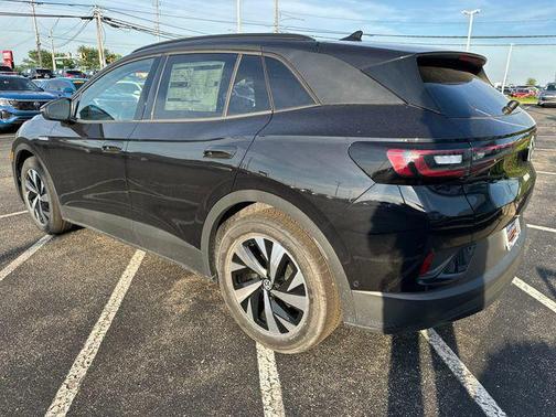 Deep Black Pearl 2026 Volkswagen ID.4 Pro