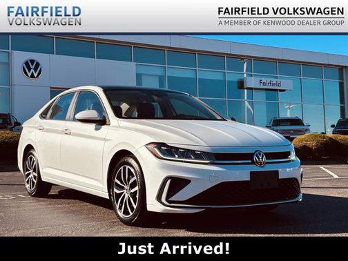 2025 Volkswagen Jetta 1.5T SE