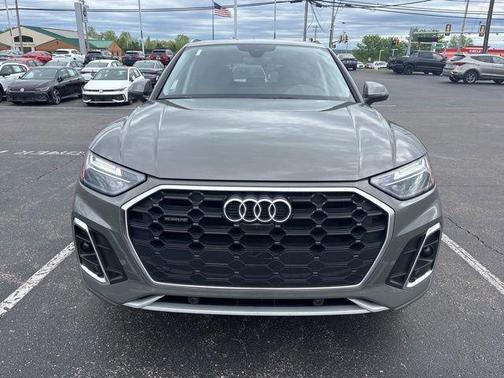Chronos Gray Metallic 2024 Audi Q5 45 S line Premium Plus