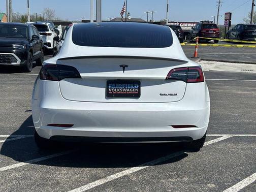 Pearl White Multi-Coat 2018 Tesla Model 3 Long Range