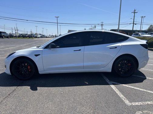 Pearl White Multi-Coat 2018 Tesla Model 3 Long Range