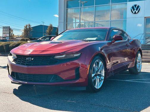 2022 Chevrolet Camaro RWD Coupe LT1