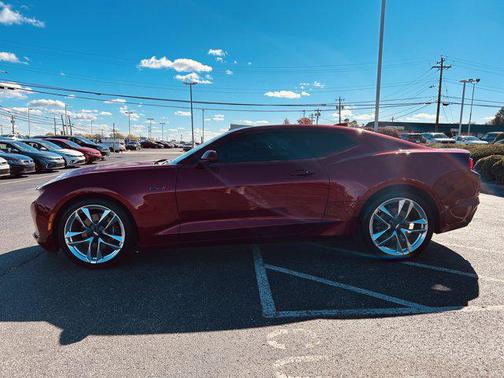2022 Chevrolet Camaro RWD Coupe LT1