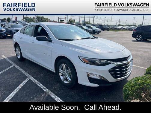 Summit White 2022 Chevrolet Malibu 1LS