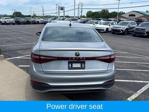 Pyrite Silver Metallic 2025 Volkswagen Jetta 1.5T SE