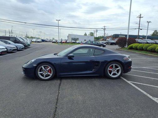 2019 Porsche 718 Cayman S