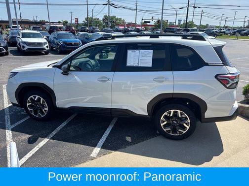 Crystal White Pearl 2025 Subaru Forester Premium