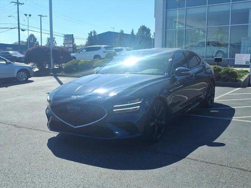 2023 Genesis G70 2.0T RWD