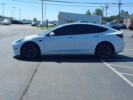 2023 Tesla Model 3 Performance
