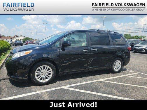 2015 Toyota Sienna XLE