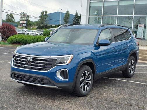 2025 Volkswagen Atlas 2.0T SE