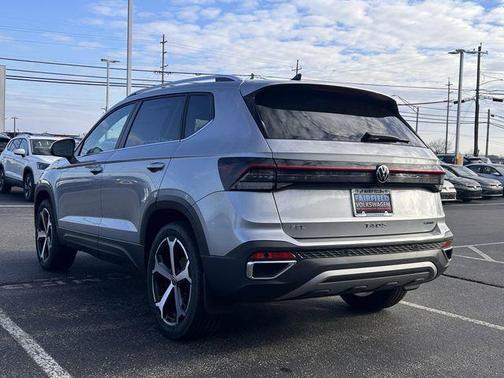 Pyrite Silver Metallic 2026 Volkswagen Taos SEL