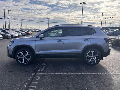 Pyrite Silver Metallic 2026 Volkswagen Taos SEL