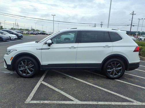 2022 Volkswagen Tiguan 2.0T SE 4MOTION