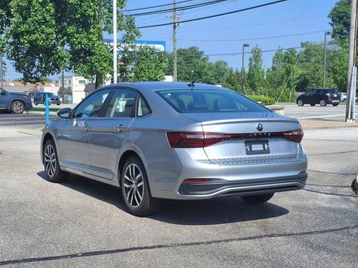 2025 Volkswagen Jetta 1.5T SE