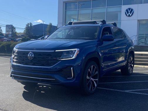 2026 Volkswagen Atlas Cross Sport 2.0T SEL Premium