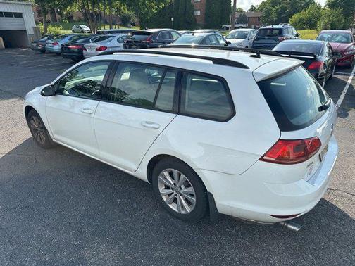 2017 Volkswagen Golf SportWagen TSI S