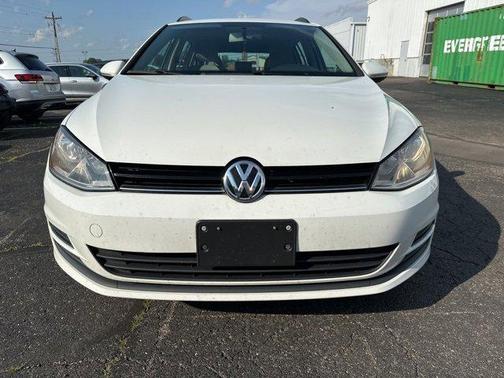 2017 Volkswagen Golf SportWagen TSI S