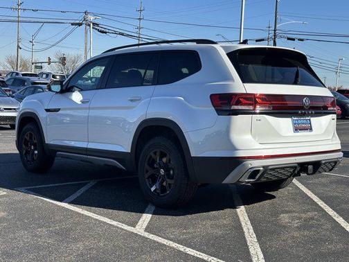 2026 Volkswagen Atlas 2.0T Peak Edition