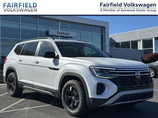 2026 Volkswagen Atlas 2.0T Peak Edition