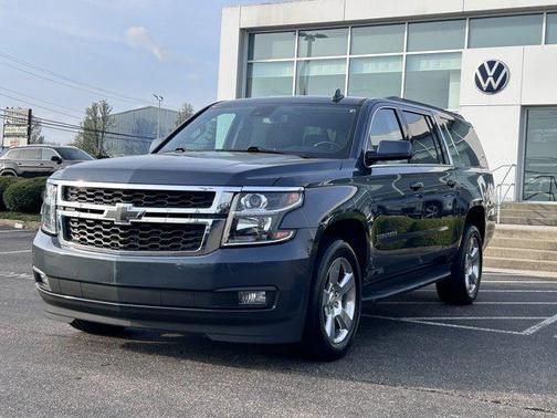 Shadow Gray Metallic 2020 Chevrolet Suburban LT