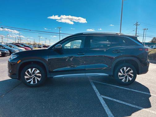 2025 Volkswagen Tiguan 2.0T S 4MOTION