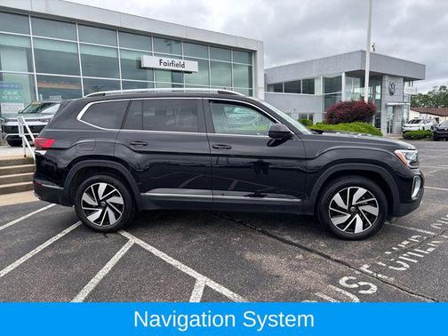 Deep Black Pearl 2025 Volkswagen Atlas 2.0T SEL