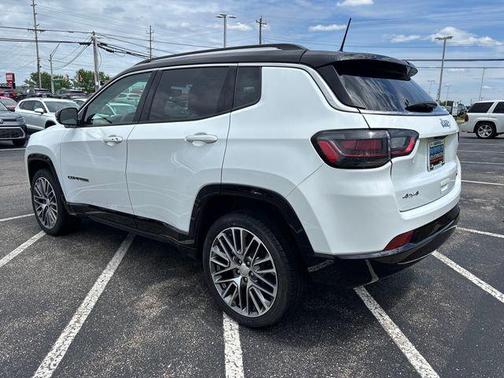 Bright White Clearcoat 2022 Jeep Compass Limited
