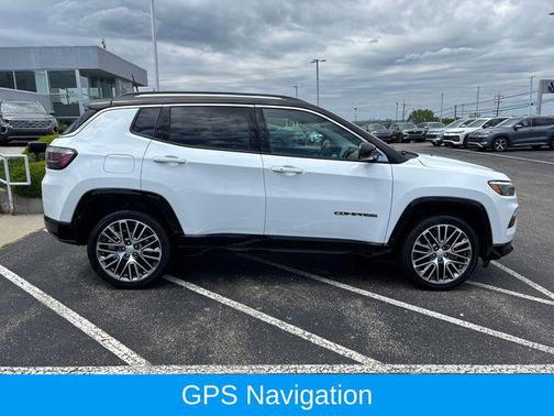 Bright White Clearcoat 2022 Jeep Compass Limited