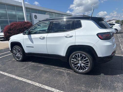 Bright White Clearcoat 2022 Jeep Compass Limited