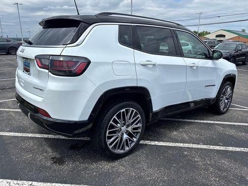 Bright White Clearcoat 2022 Jeep Compass Limited