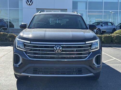 2026 Volkswagen Atlas 2.0T SE w/Technology 4MOTION