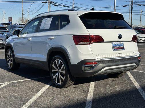 2022 Volkswagen Taos 1.5T SE