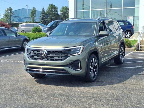 2025 Volkswagen Atlas 2.0T SEL Premium R-Line 4MOTION