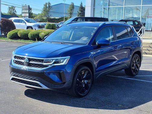 2024 Volkswagen Taos 1.5T SEL