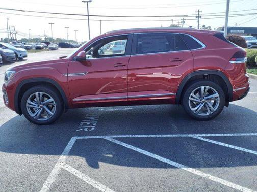 2024 Volkswagen Atlas Cross Sport 2.0T SEL