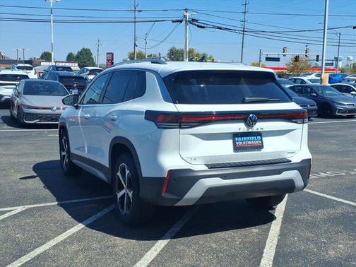 2025 Volkswagen Tiguan 2.0T SE 4MOTION