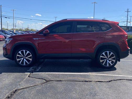 2022 Volkswagen Taos 1.5T SE